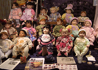 Adora Dolls op de beurs